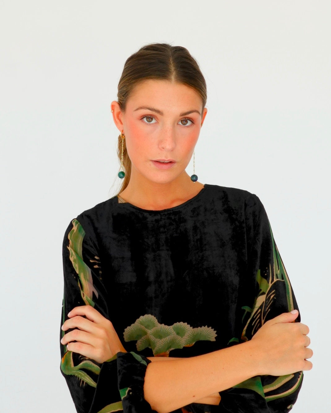 Plutón Earrings